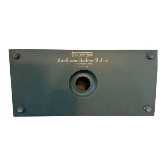 Hawthorn Village Lighted Train Station - Picture 2 of 10